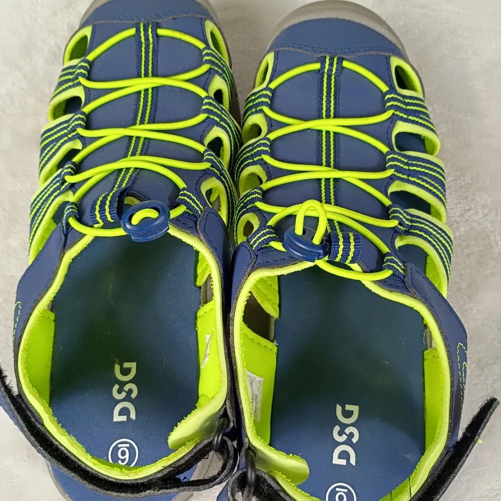 DSG Caged Sandal Youth 6 Blue Neon Green Bungee Hiking Outdoor Gorpcore Summer